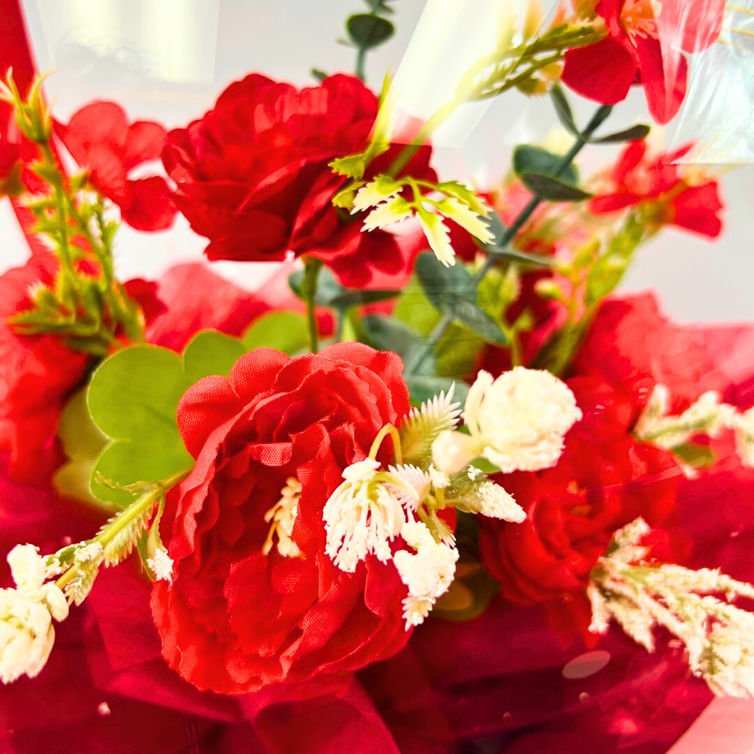 Birthday Glow Sphere Bouquet Medium Red Close up