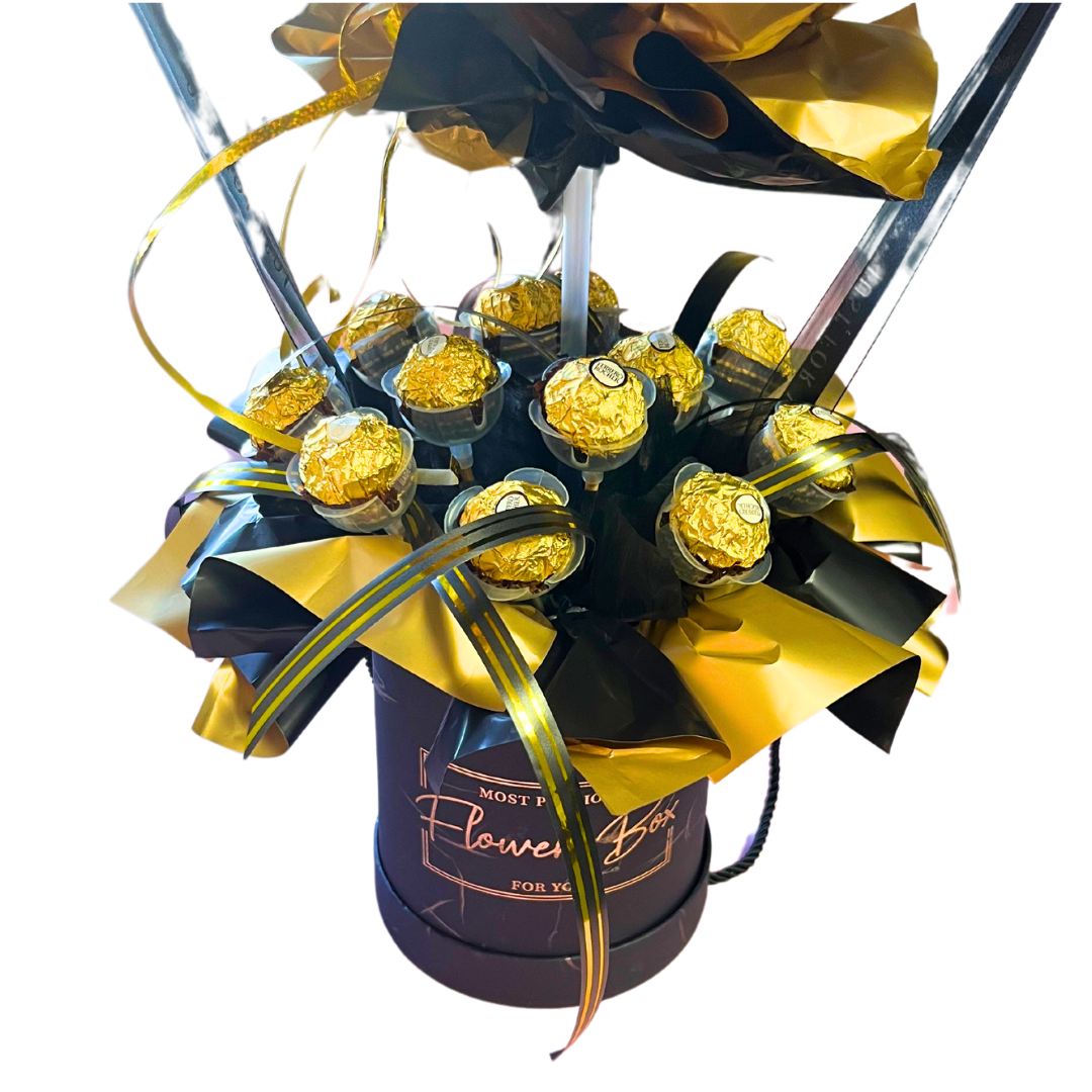 Close-Up Golden Glow Celebration Balloon Arrangement.