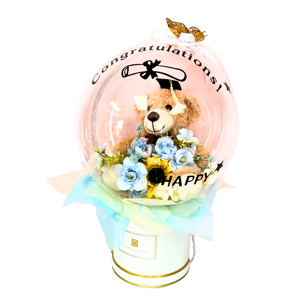 Teddy’s Hug of Pride – Graduation BOBO Balloon Bouquet Blue Close up