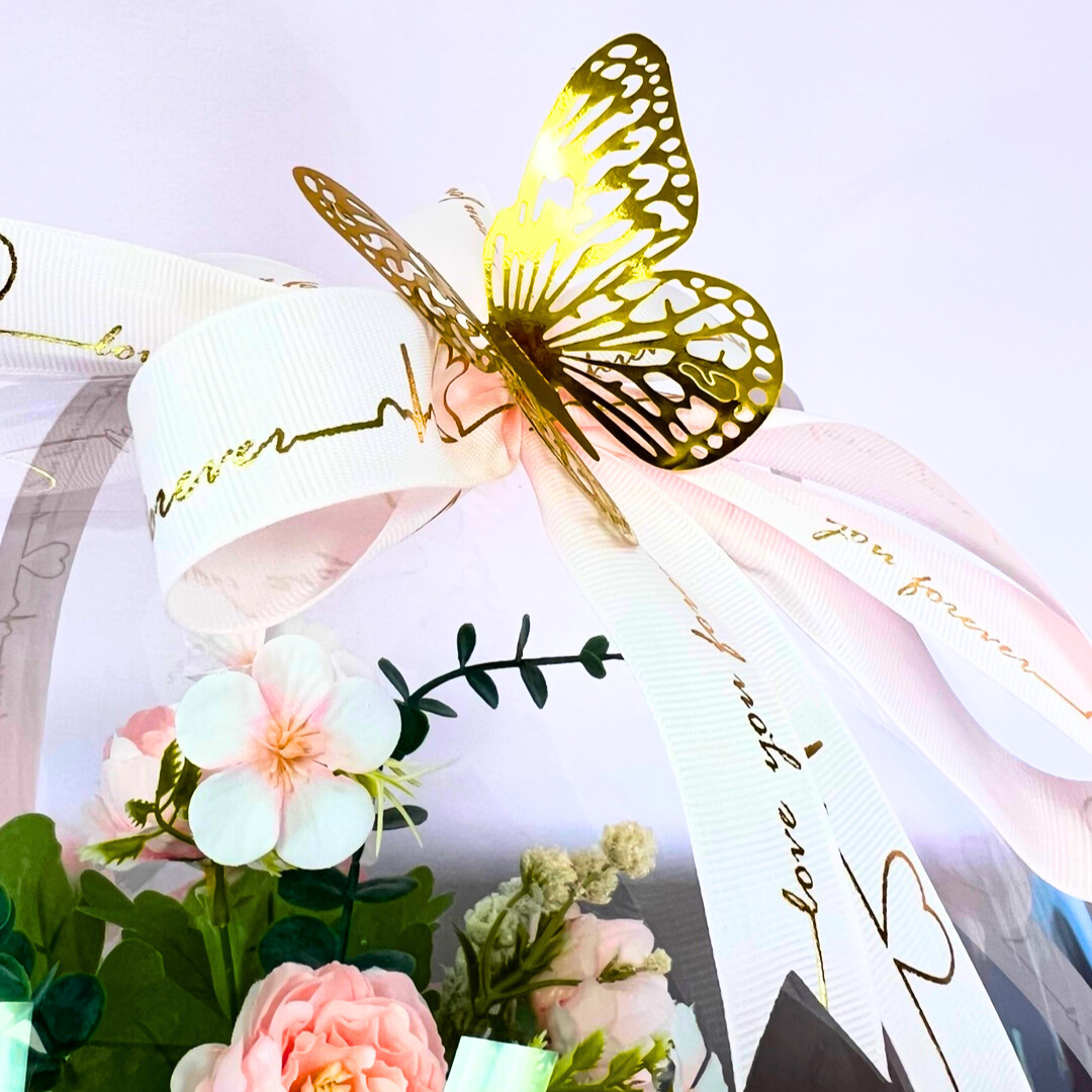 Timeless Grace Balloon Bouquet Pink Closeup